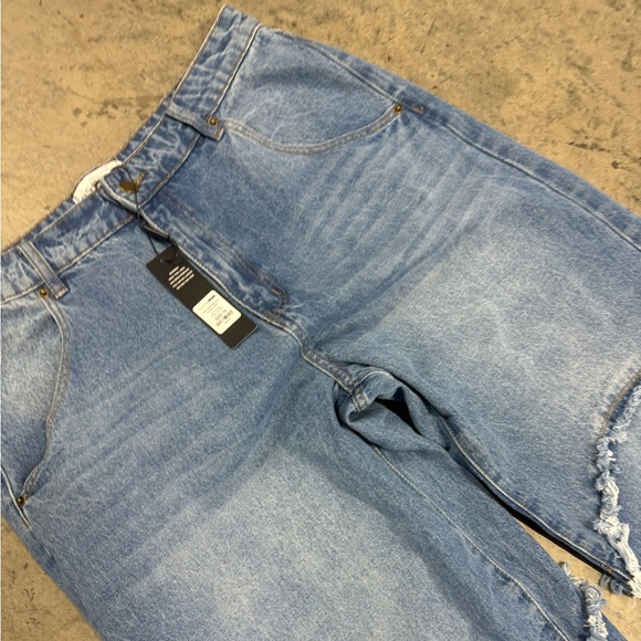 Fashion Nova Say Something Loose Jean - Medium Wash Size 15 Women’s - Picture 5 of 6